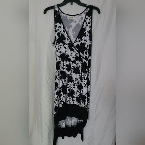Mac & Jac black & white sleeveless dress